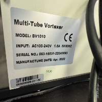 VWR Multi-Tube Vortexer image 1